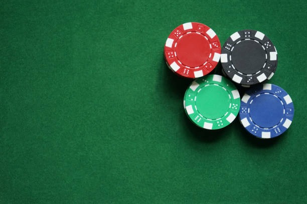 bet777 mobile app interface showing live-dealer table and sports betting options